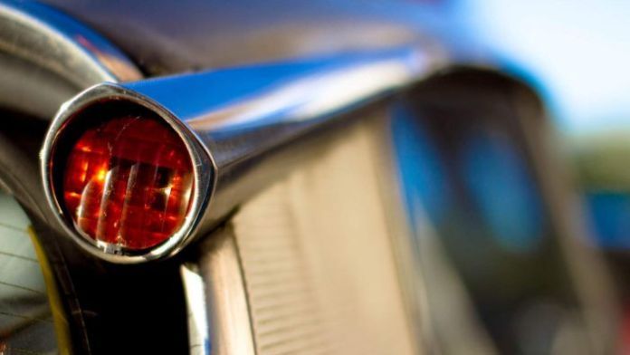 Image: The Citroen DS manufactured from 1955 to 1976. (Elvin; Flickr.com/CC by-nc)