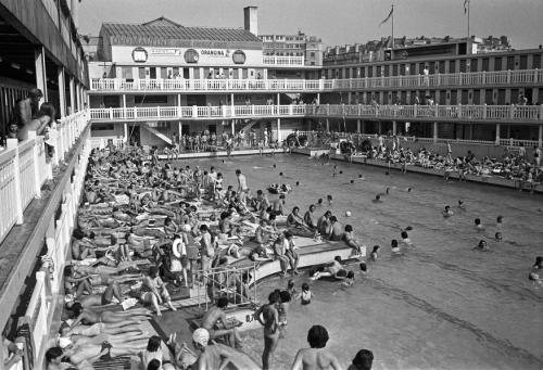 Piscine Deligny (photo.ina.fr)