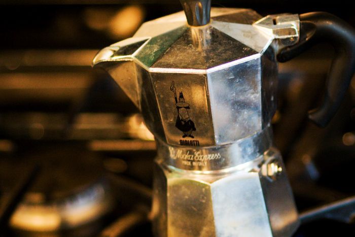 image-moka-espresso-pot-by-bialetti-kanaka-menehune-flickr-com-cc-by-nc